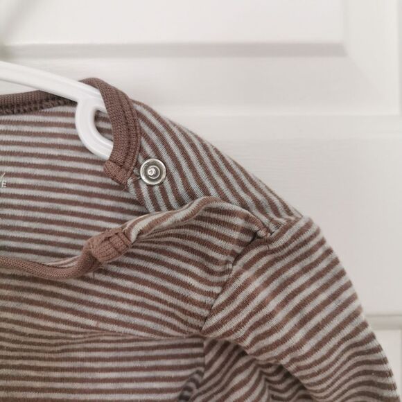 *Free H&M organic cotton onesie size 12-18 m - Picture 4 of 5